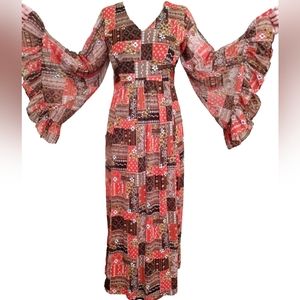 1970s VINTAGE Maxi Dress Size Small